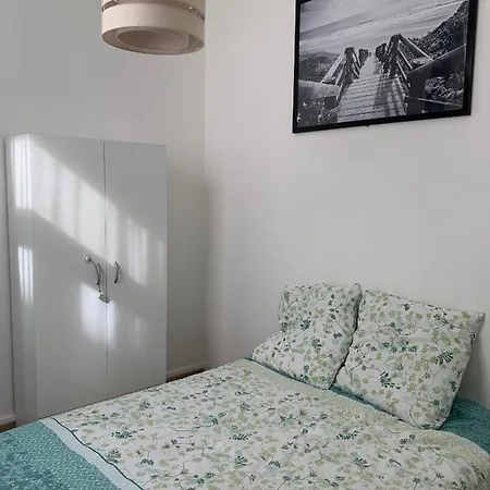 Apartamento Le Voltaire 4 Chez Adrien Hyper Centre Saint-Quentin  Exterior foto