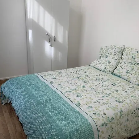 Apartamento Le Voltaire 4 Chez Adrien Hyper Centre Saint-Quentin  Exterior foto